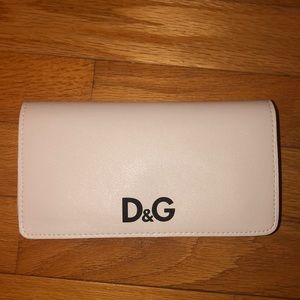 Dolce & Gabbana White Clutch